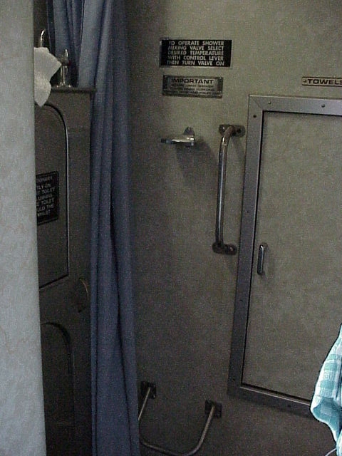 CABIN FACILITIES.JPG 163.6K