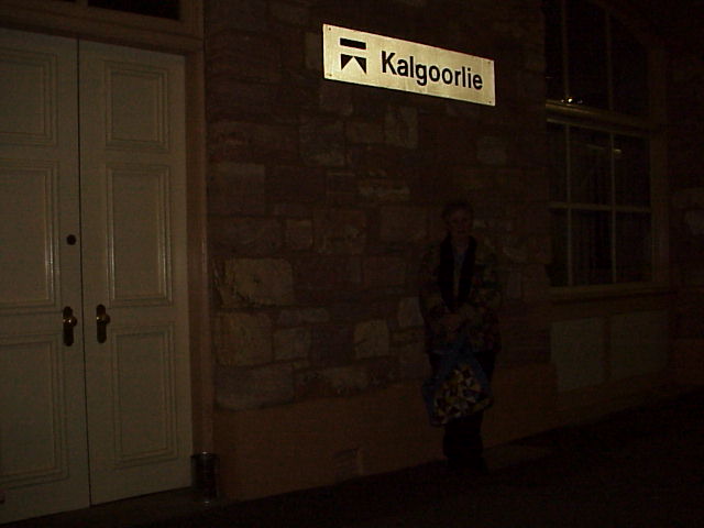 KALGOORLIE STATION.JPG 31.8K